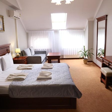 Hotel Sapsan Ternopil Exterior foto