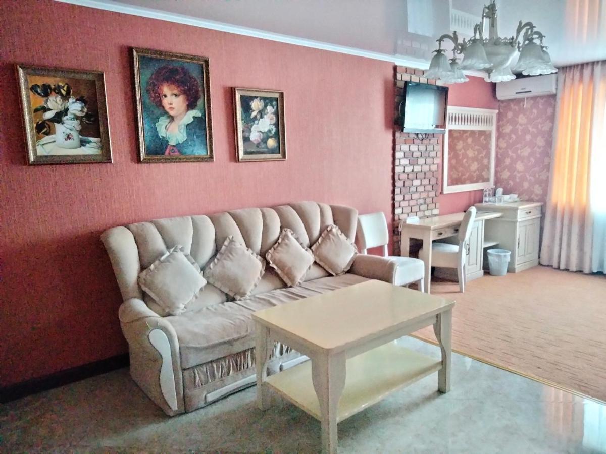 Hotel Sapsan Ternopil Exterior foto